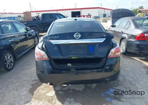 2015 Nissan Altima 2.5/2.5 S/2.5 Sl/2.5 Sv from USA, damaged, VIN 1N4AL3AP9FN332934